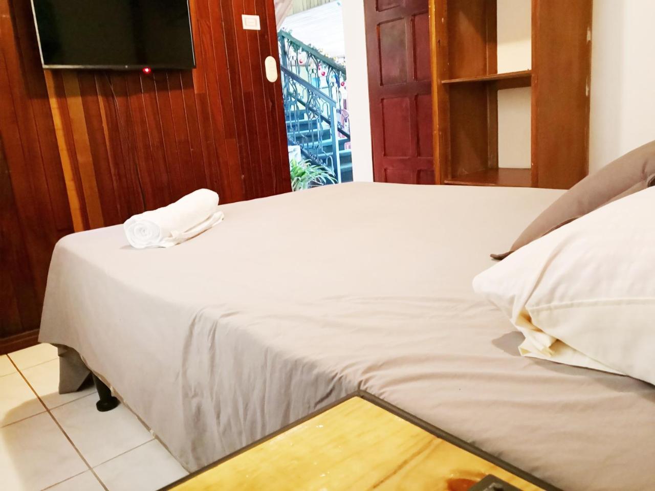 Vida Tropical Bed & Breakfast Alajuela Dış mekan fotoğraf